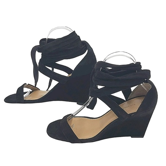 Banana republic black long straps wedge shoes size 8.5 medium - Picture 1 of 5